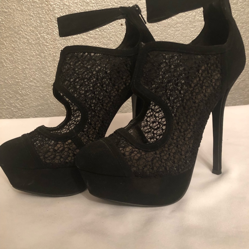 Qupid Black Lace Strap Stilettos Sz 8